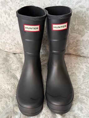 NWOT Hunter Original Matte Black Rain Boots Women’s Size 9